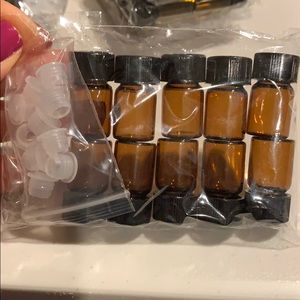 5/8 Glass Dram w/Orifice Reducer and Black Cap